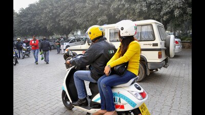 The ban on two-wheeler bike services in Delhi was recently reinstated by the Supreme Court. (Photo: Abhinav Saha/HT (For representational purposes only)) The ban on two-wheeler bike services in Delhi was recently reinstated by the Supreme Court. (Photo: Abhinav Saha/HT (For representational purposes only))