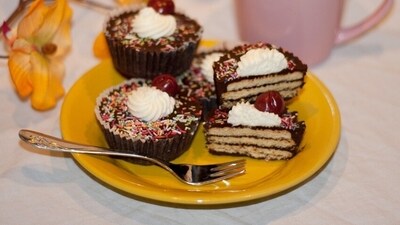 "The label of ‘healthy diets’ is very unstable. What you may feel like a healthy practice may not always be good for you," says Nutritionist Bhuvan Rastogi (Pixabay) "The label of ‘healthy diets’ is very unstable. What you may feel like a healthy practice may not always be good for you," says Nutritionist Bhuvan Rastogi (Pixabay)