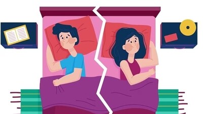 Experts says 'sleep divorce' can improve sleep quality but impact relationship quality if the communication and intimacy get affected as a result of being apart at night-time. (Freepik) Experts says 'sleep divorce' can improve sleep quality but impact relationship quality if the communication and intimacy get affected as a result of being apart at night-time. (Freepik)