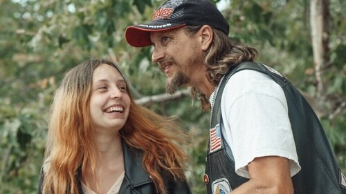 Bond over activities you both enjoy. (Pexels) Bond over activities you both enjoy. (Pexels)