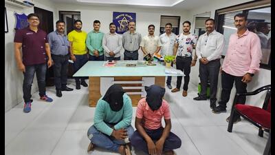 Navi Mumbai police arrests duo wanted in 17 theft cases Navi Mumbai police arrests duo wanted in 17 theft cases