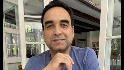 Actor Pankaj Tripathi is currently shooting for Main Atal Hoon in Lucknow (Deep Saxena)