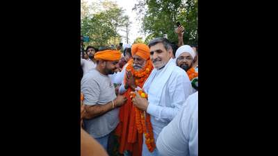 Bhartiya Kisan Union (Charuni) president Gurnam Singh Charuni after being released on Thursday. Bhartiya Kisan Union (Charuni) president Gurnam Singh Charuni after being released on Thursday.
