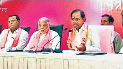 Telangana chief minister K Chandrasekhar Rao speaks after inaugurating Bharat Rashtra Samithi’s office in Nagpur. (HT Photo) Telangana chief minister K Chandrasekhar Rao speaks after inaugurating Bharat Rashtra Samithi’s office in Nagpur. (HT Photo)