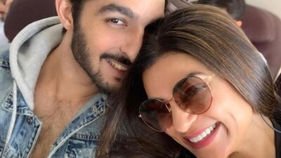 Sushmita Sen announced her breakup with Rohman Shawl in 2021.
