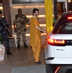 Karan Deol was seen in a golden yellow kurta for the occasion.