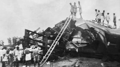 The 1956 Ariyalur train accident led to Shastri tendering his resignation (HT Archive) The 1956 Ariyalur train accident led to Shastri tendering his resignation (HT Archive)