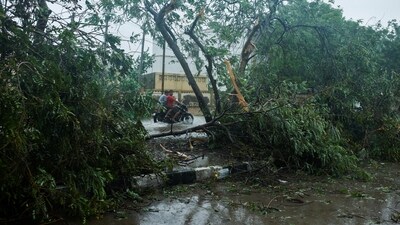 The official further informed that the intensity of the cyclone reduced from 'very severe' to 'severe' category after the landfall process got over.&nbsp;&nbsp; (REUTERS)