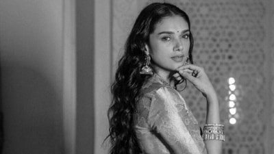 Aditi Rao Hydari creates old-school magic with gorgeous pics in gold silk lehenga. (Instagram) Aditi Rao Hydari creates old-school magic with gorgeous pics in gold silk lehenga. (Instagram)