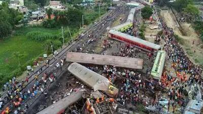 India’s deadliest rail crash on June 2 in over two decades has left 290 people dead (Reuters Photo) India’s deadliest rail crash on June 2 in over two decades has left 290 people dead (Reuters Photo)