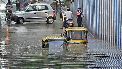 The BBMP officials told they have removed 15-20 encroachments from stormwater drains in the last 15 days. (ANI) The BBMP officials told they have removed 15-20 encroachments from stormwater drains in the last 15 days. (ANI)