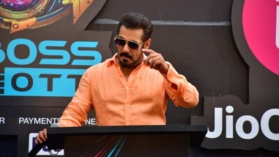 Salman Khan at the promotions of Bigg Boss OTT 2. (Photo: Varinder Chawla) (Varinder Chawla) Salman Khan at the promotions of Bigg Boss OTT 2. (Photo: Varinder Chawla) (Varinder Chawla)