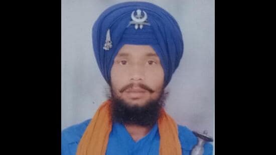 A nihang (Sikh warrior), Baldev Singh, was hacked to death near Daba police station in Ludhiana on Thursday night. (HT file photo)
