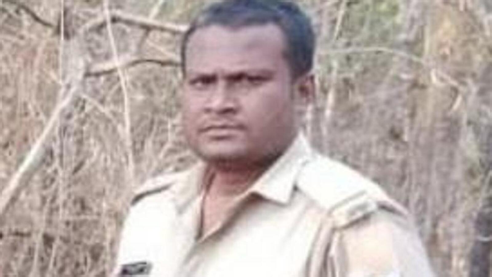 Odisha: Forest officer shot dead inside Similipal tiger reserve by poachers - Vimarsana News