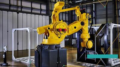 Fanuc M2000iA/2300 idustrial robot (HT Photo/Vishal Mathur) Fanuc M2000iA/2300 idustrial robot (HT Photo/Vishal Mathur)