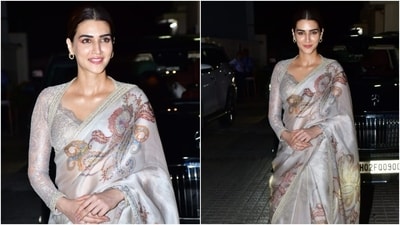 Kriti Sanon at Adipurush screening makes heads turn in grey saree and statement blouse. (HT Photo/Varinder Chawla) Kriti Sanon at Adipurush screening makes heads turn in grey saree and statement blouse. (HT Photo/Varinder Chawla)