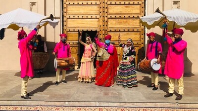 Culture, heritage and performing art in Jaipur: For your dad who enjoys performing arts Jaipur is worth experiencing. A performing arts hub, Jaipur combines Indian culture, heritage, cuisine and performance, all in one place. Watch a theatrical experience at Nautanki Mahal; walk down Culture Gully—a recreated Indian carnival with delicious foods; learn about Indian heritage at the Showshaa Theatre and watch Zangoora the Gypsy Prince of the Jhumroo comedy show. Jaipur is a one-stop destination where you can treat your father to a variety of experiences. (Devang Jain on Unsplash) Culture, heritage and performing art in Jaipur: For your dad who enjoys performing arts Jaipur is worth experiencing. A performing arts hub, Jaipur combines Indian culture, heritage, cuisine and performance, all in one place. Watch a theatrical experience at Nautanki Mahal; walk down Culture Gully—a recreated Indian carnival with delicious foods; learn about Indian heritage at the Showshaa Theatre and watch Zangoora the Gypsy Prince of the Jhumroo comedy show. Jaipur is a one-stop destination where you can treat your father to a variety of experiences. (Devang Jain on Unsplash)