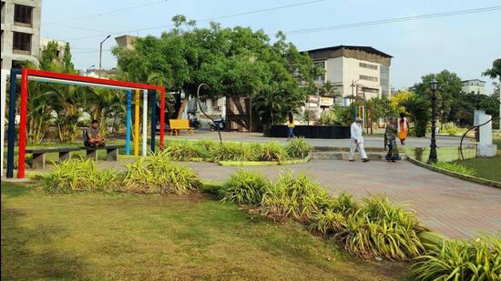 A PMC-run garden at Sukhasagar Nagar. (HT FILE PHOTO)