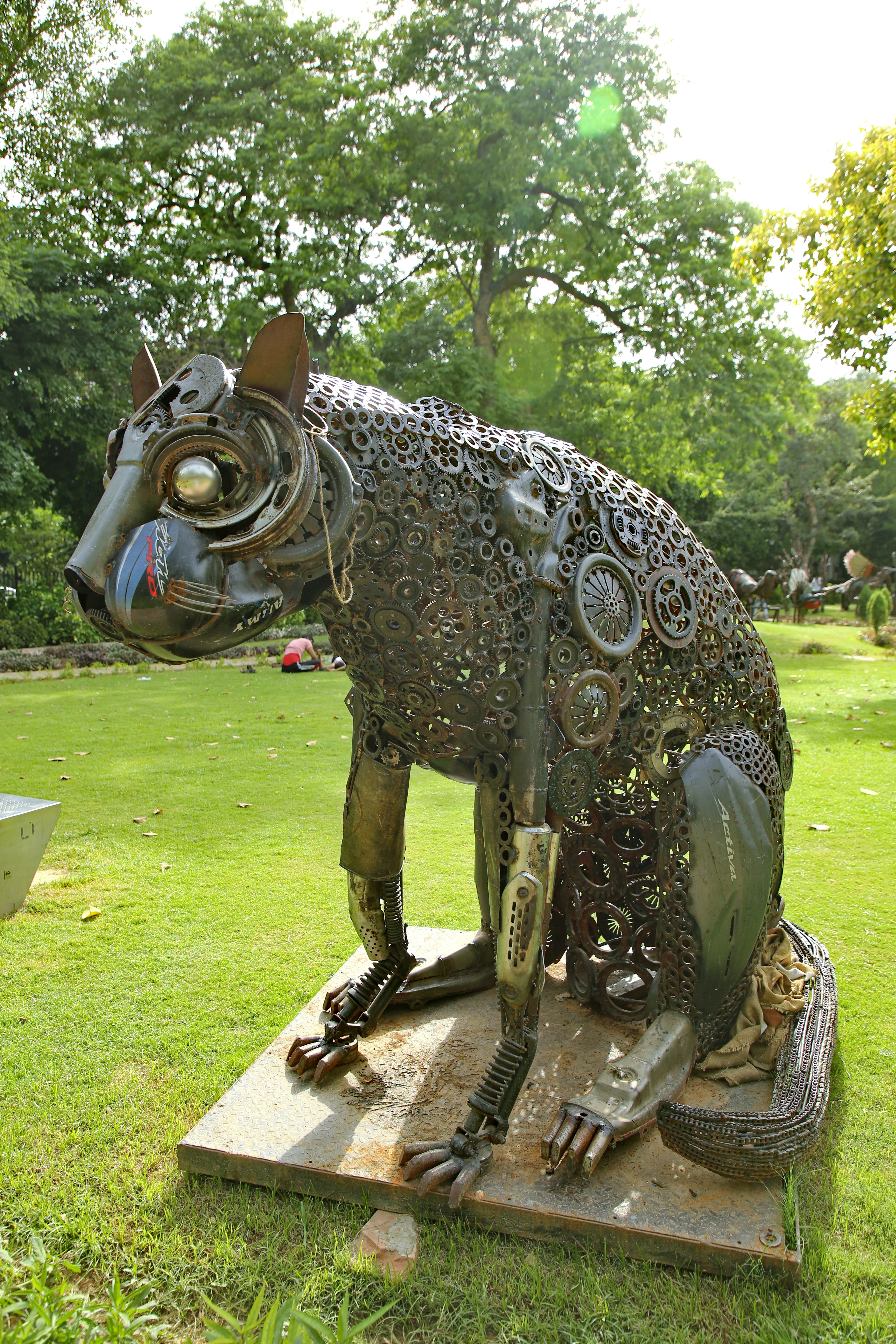 Gurugram-based artist Gopal Namjoshi has used approximately 800kg of automobile junk to craft this puma, which represents Argentina. (Photo: Raajessh Kashyap/HT) Gurugram-based artist Gopal Namjoshi has used approximately 800kg of automobile junk to craft this puma, which represents Argentina. (Photo: Raajessh Kashyap/HT)
