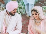 Asees Kaur and Goldie Sohel tied the knot. Asees Kaur and Goldie Sohel tied the knot.