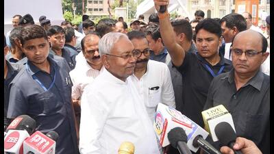 Bihar chief minister Nitish Kumar interacts with the media in Patna on Sunday. (HT Photo) Bihar chief minister Nitish Kumar interacts with the media in Patna on Sunday. (HT Photo)