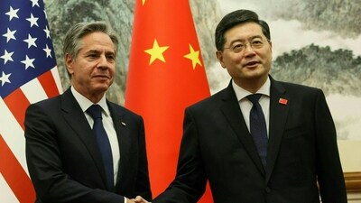 US Secretary of State Antony Blinken (L) and China's Foreign Minister Qin Gang. (AFP)
