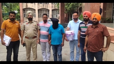 The accused has been identified as Gurwant Singh, a resident of Mati Das Nagar locality in the city, and the police have recovered  ₹18.23 lakh from his possession. (HT Photo)
