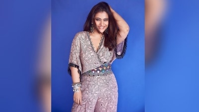 Fashion stylist Mohit Rai assisted Kajol in accessorising her look with oxidized jewellery, including a chic spike pattern bracelet and a pair of silver statement chandbalis. (Instagram/@mohitrai) Fashion stylist Mohit Rai assisted Kajol in accessorising her look with oxidized jewellery, including a chic spike pattern bracelet and a pair of silver statement chandbalis. (Instagram/@mohitrai)