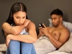 Reasons why you keep choosing emotionally unavailable partners(Unsplash)