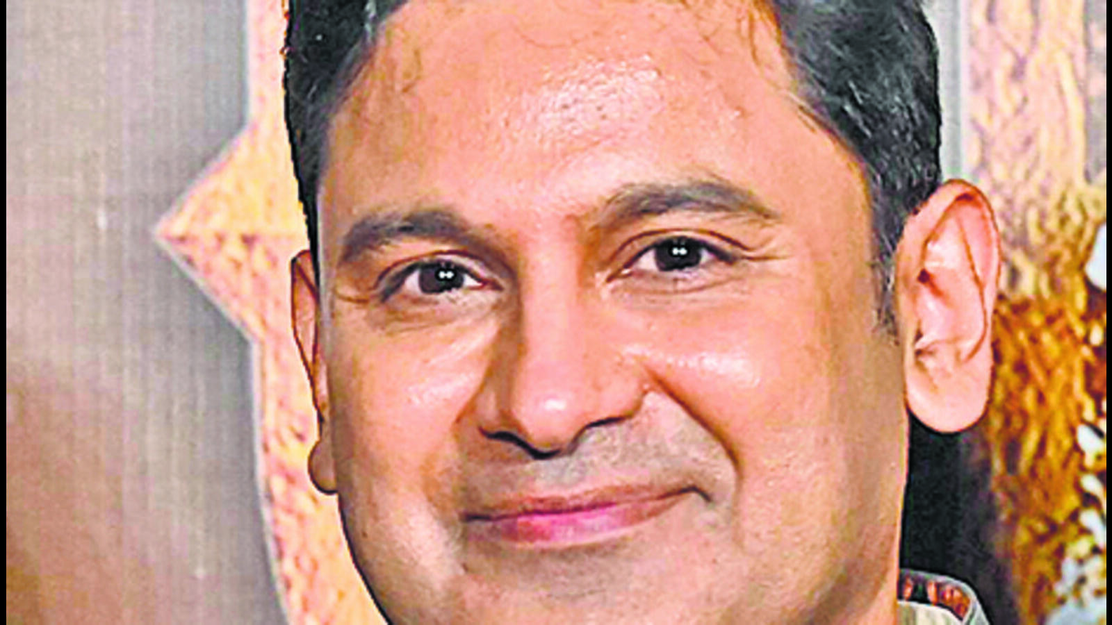 Writer Manoj Muntashir gets death threat over Adipurush dialogues ...