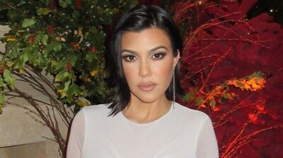 Kourtney Kardashian revealed her pregnancy on Friday, June 16, holding up a handwritten sign during her husband’s Los Angeles concert (kourtneykardash/Instagram) Kourtney Kardashian revealed her pregnancy on Friday, June 16, holding up a handwritten sign during her husband’s Los Angeles concert (kourtneykardash/Instagram)