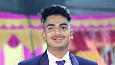 Nikhil Chouhan, 19, who studied in DU’s School of Open Learning (SOL), was stabbed to death in front of his girlfriend on Sunday afternoon. (HT Photo) Nikhil Chouhan, 19, who studied in DU’s School of Open Learning (SOL), was stabbed to death in front of his girlfriend on Sunday afternoon. (HT Photo)