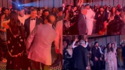 Ranveer Singh, Deepika Padukone and Sunny Deol at Karan Deol's reception. Ranveer Singh, Deepika Padukone and Sunny Deol at Karan Deol's reception.