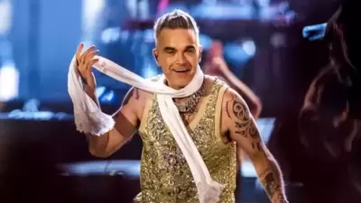 Robbie Williams, the renowned singer and former Take That member, had an unexpected setback during his recent concert at the Pinkpop music festival in the Netherlands. Robbie Williams, the renowned singer and former Take That member, had an unexpected setback during his recent concert at the Pinkpop music festival in the Netherlands.