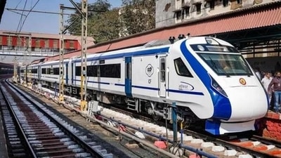 Trail run of Vande Bharat Express between Bengaluru and Hubballi Dharwad begins Trail run of Vande Bharat Express between Bengaluru and Hubballi Dharwad begins