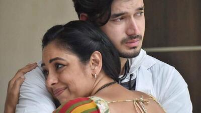 Paras Kalnawat recently opened up about the toxic environment on the set of Anupamaa. Paras Kalnawat recently opened up about the toxic environment on the set of Anupamaa.