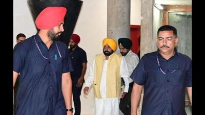 Punjab CM Bhagwant Mann arriving at the Punjab assembly House on Tuesday. (Ravi Kumar?HT ) Punjab CM Bhagwant Mann arriving at the Punjab assembly House on Tuesday. (Ravi Kumar?HT )