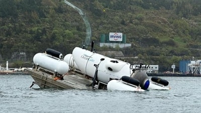 OceanGate says that the Titan is a 23,000-pound submersible made of carbon fibre and titanium (Hamish Harding/Facebook)