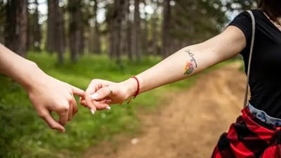 Ignoring personal boundaries: Respect personal boundaries and avoid invading someone's personal space without their consent. It's crucial to establish comfort and consent before initiating physical contact. (Unsplash)