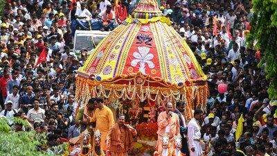 A glimpse of the Jagannath Rath Yatra in Delhi's Hauz Khas. The city traffic police had issued an advisory concerning vehicular movement in several areas of the southern part of the city in view of the Rath Yatra. A glimpse of the Jagannath Rath Yatra in Delhi's Hauz Khas. The city traffic police had issued an advisory concerning vehicular movement in several areas of the southern part of the city in view of the Rath Yatra.
