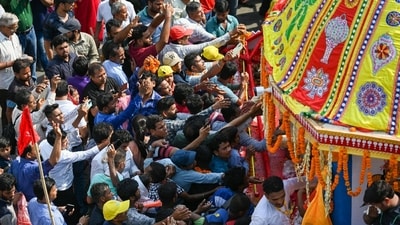 Devotees touch the chariot of the Jagannath Rath Yatra in Delhi so as to seek blessings of the Lord. The annual festival was held in the Hauz Khas area of New Delhi on Tuesday. (HT Photo/Raj K Raj) Devotees touch the chariot of the Jagannath Rath Yatra in Delhi so as to seek blessings of the Lord. The annual festival was held in the Hauz Khas area of New Delhi on Tuesday. (HT Photo/Raj K Raj)