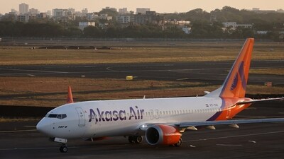 An Akasa Air passenger aircraft taxis on the tarmac at Chhatrapati Shivaji International Airport in Mumbai, India. (Reuters)