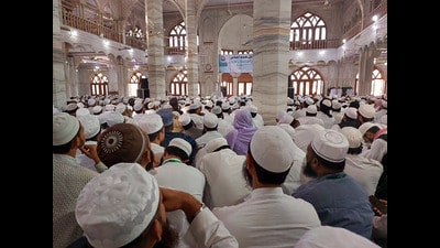 Muslim clerics and managers of madrasas attend a conference convened by Islamic seminary Darul Uloom Deoband, in Saharanpur. ( File) Muslim clerics and managers of madrasas attend a conference convened by Islamic seminary Darul Uloom Deoband, in Saharanpur. ( File)