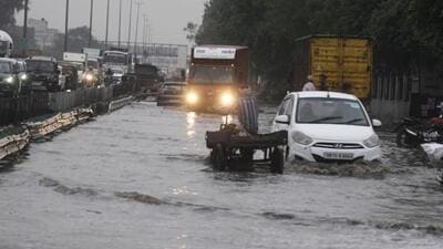 Narsingpur Chowk and Hero Honda Chowk were most affected (HT Photo) Narsingpur Chowk and Hero Honda Chowk were most affected (HT Photo)