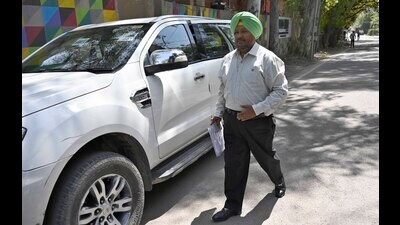 On March 13 and 14, the technical team of the vigilance bureau conducted back-to-back raids to evaluate Vaid’s properties. (HT File Photo) On March 13 and 14, the technical team of the vigilance bureau conducted back-to-back raids to evaluate Vaid’s properties. (HT File Photo)