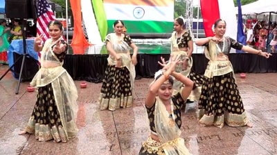 Members of the Indian diaspora gathered outside the hotel where PM Modi is scheduled to arrive and chanted 'Bharat Mata ki jai'. (PTI) Members of the Indian diaspora gathered outside the hotel where PM Modi is scheduled to arrive and chanted 'Bharat Mata ki jai'. (PTI)