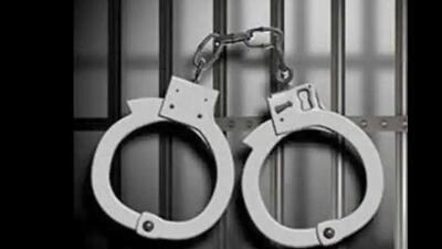 Police also arrested a drug peddler along with contraband substance in south Kashmir’s Shopian. (Representational Photo)