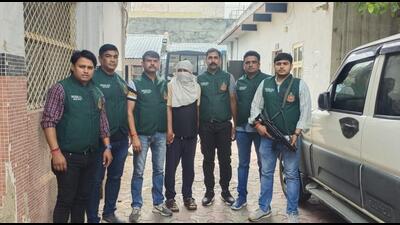 The suspect, identified as Mohammad Ayaz, was at large for more than three years. (HT Photo) The suspect, identified as Mohammad Ayaz, was at large for more than three years. (HT Photo)