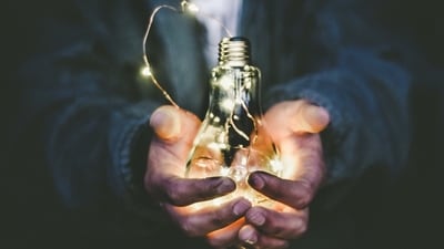 10 tips to enhance creativity and brush aside those mid-week blues (Photo by Riccardo Annandale on Unsplash) 10 tips to enhance creativity and brush aside those mid-week blues (Photo by Riccardo Annandale on Unsplash)