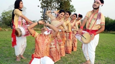 Bihu (Assam): Bihu is a folk music and dance form from Assam, particularly associated with the festival of the same name. It features lively rhythms, flutes, and drums, and celebrates the joy of the agricultural season. (PTI) Bihu (Assam): Bihu is a folk music and dance form from Assam, particularly associated with the festival of the same name. It features lively rhythms, flutes, and drums, and celebrates the joy of the agricultural season. (PTI)